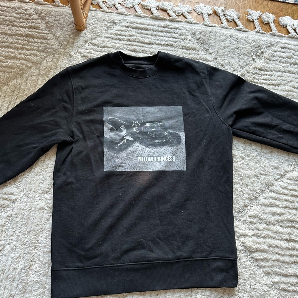 BloodShrimp Kinky BDSM Pillow Princess Sweater